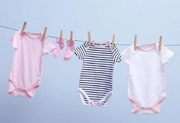 راهنمای کامل بهترین روش های شستن لباس نوزاد